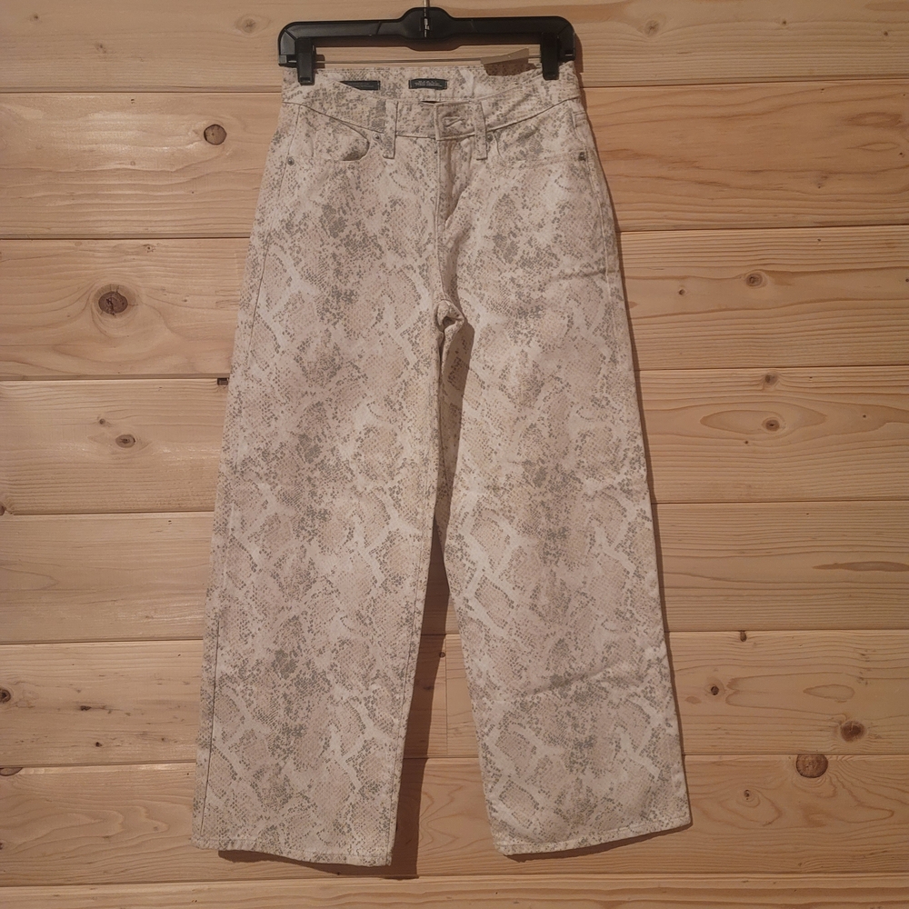 Wild Fable Women's Low-Rise Baggy Snake Print Denim Jeans Size 00R (27)x29 NWT